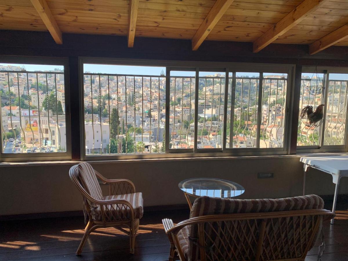 Cozy Wood With Great View To Nazareth